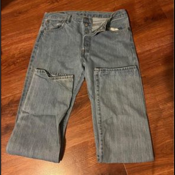 Button up Levis Jeans 501 W33 L 34 - Picture 2 of 5